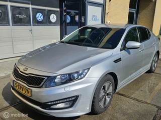 Hoofdafbeelding Kia Optima Kia Optima 2.0 CVVT Hybrid Plus Pack top staat lage km APK