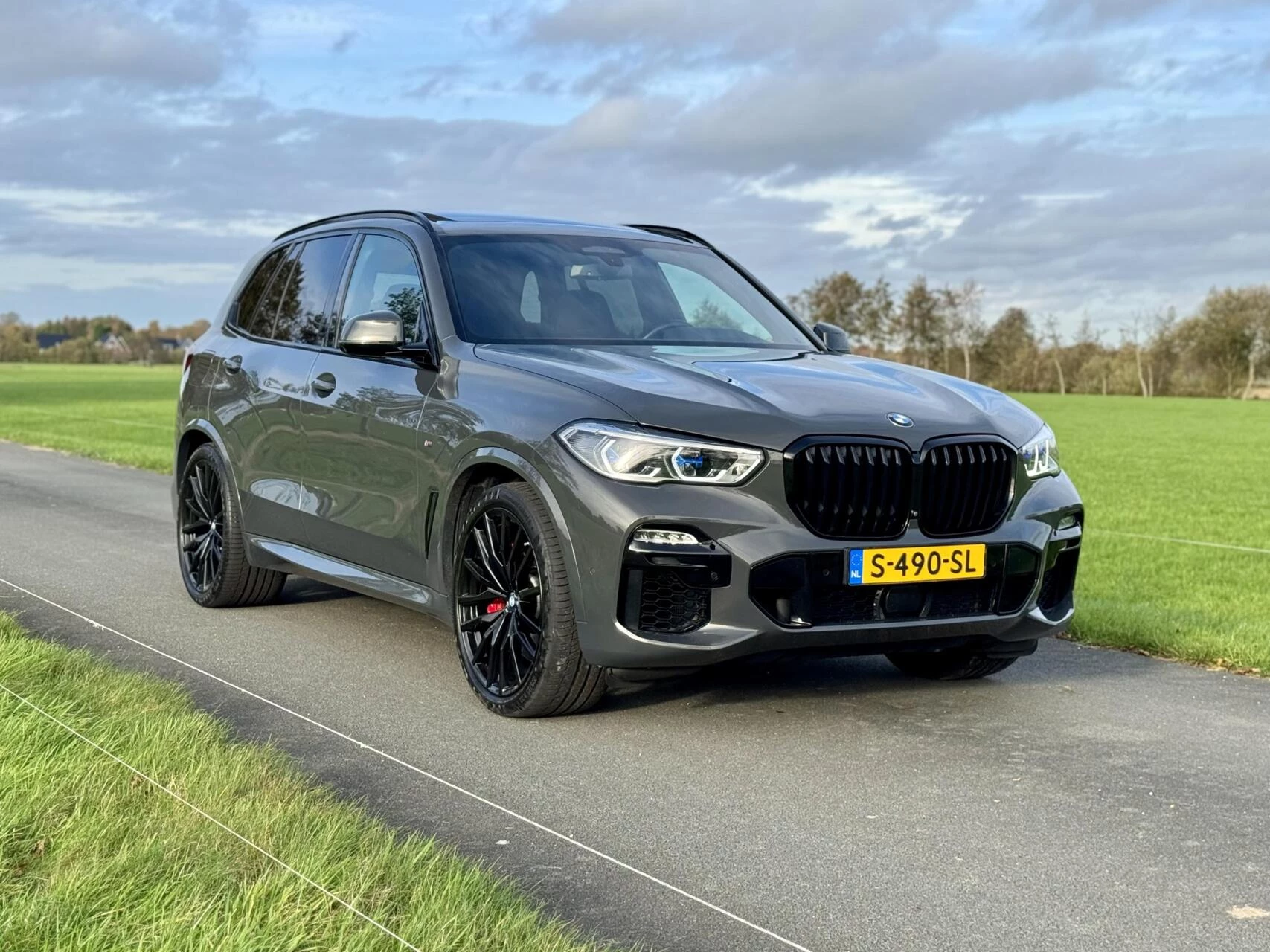 Hoofdafbeelding BMW X5