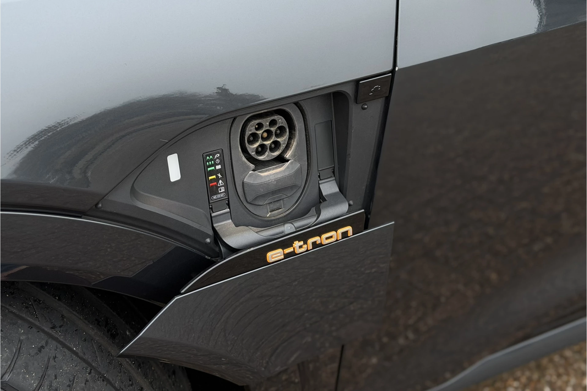 Hoofdafbeelding Audi e-tron