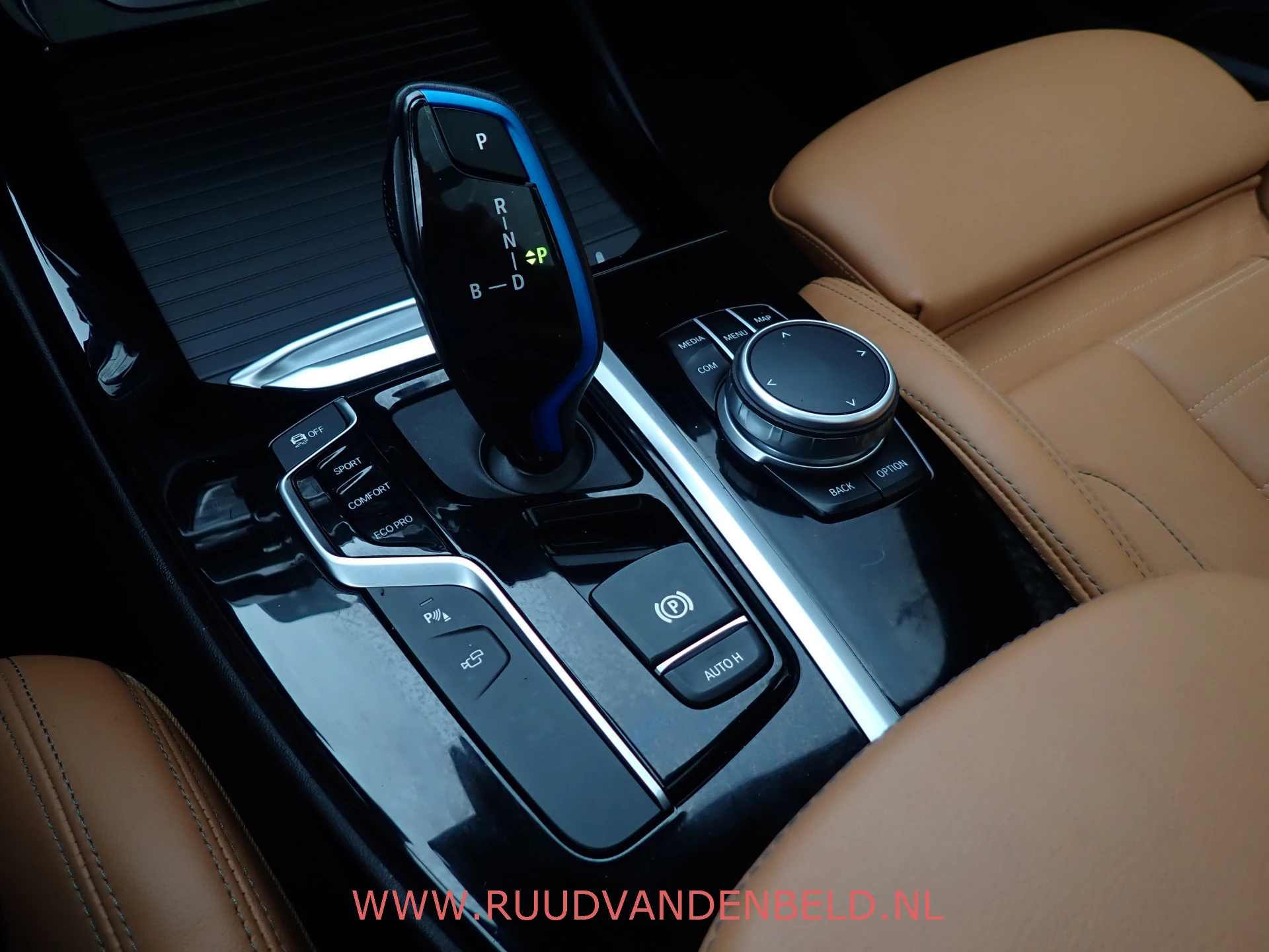Hoofdafbeelding BMW iX3