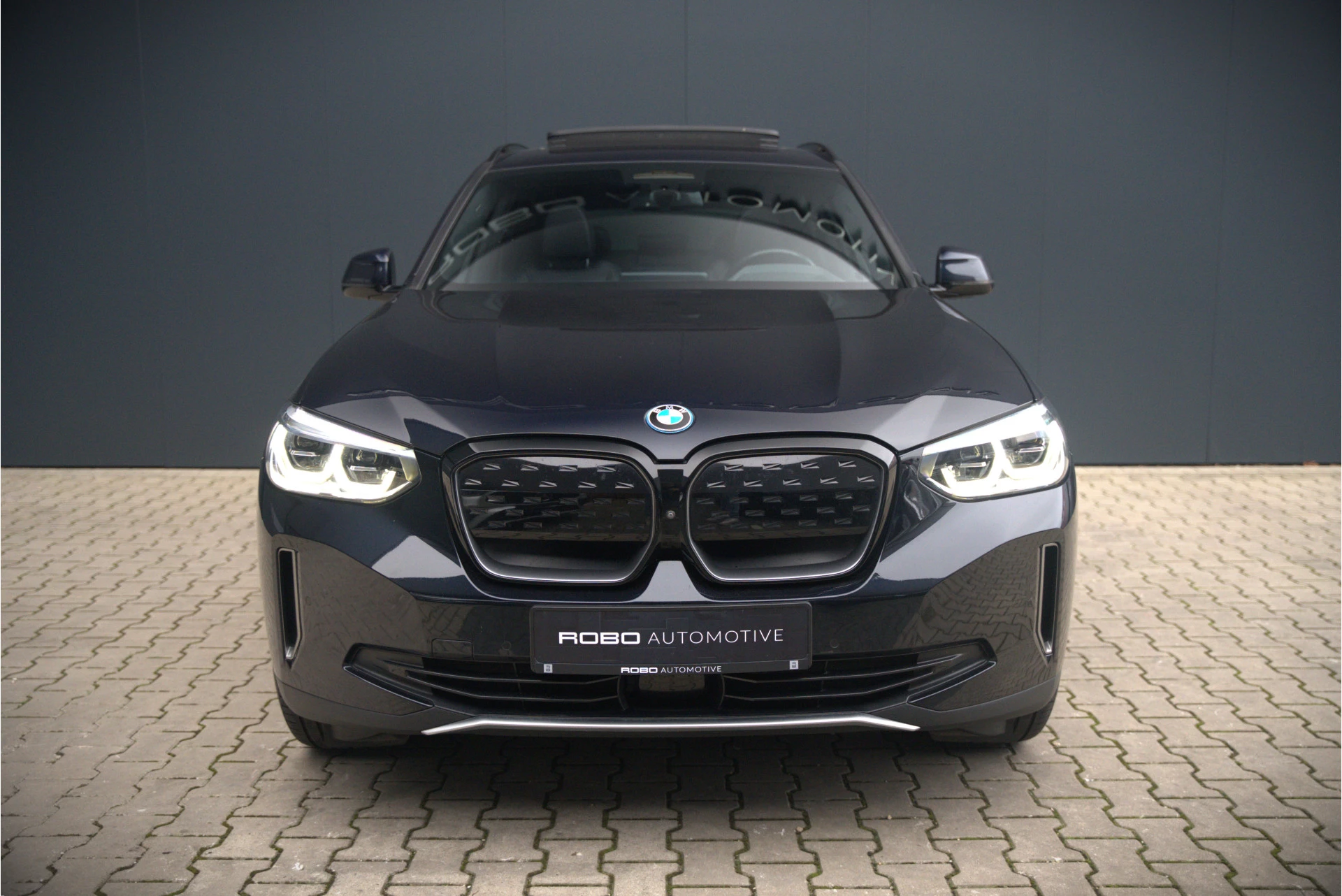 Hoofdafbeelding BMW iX3