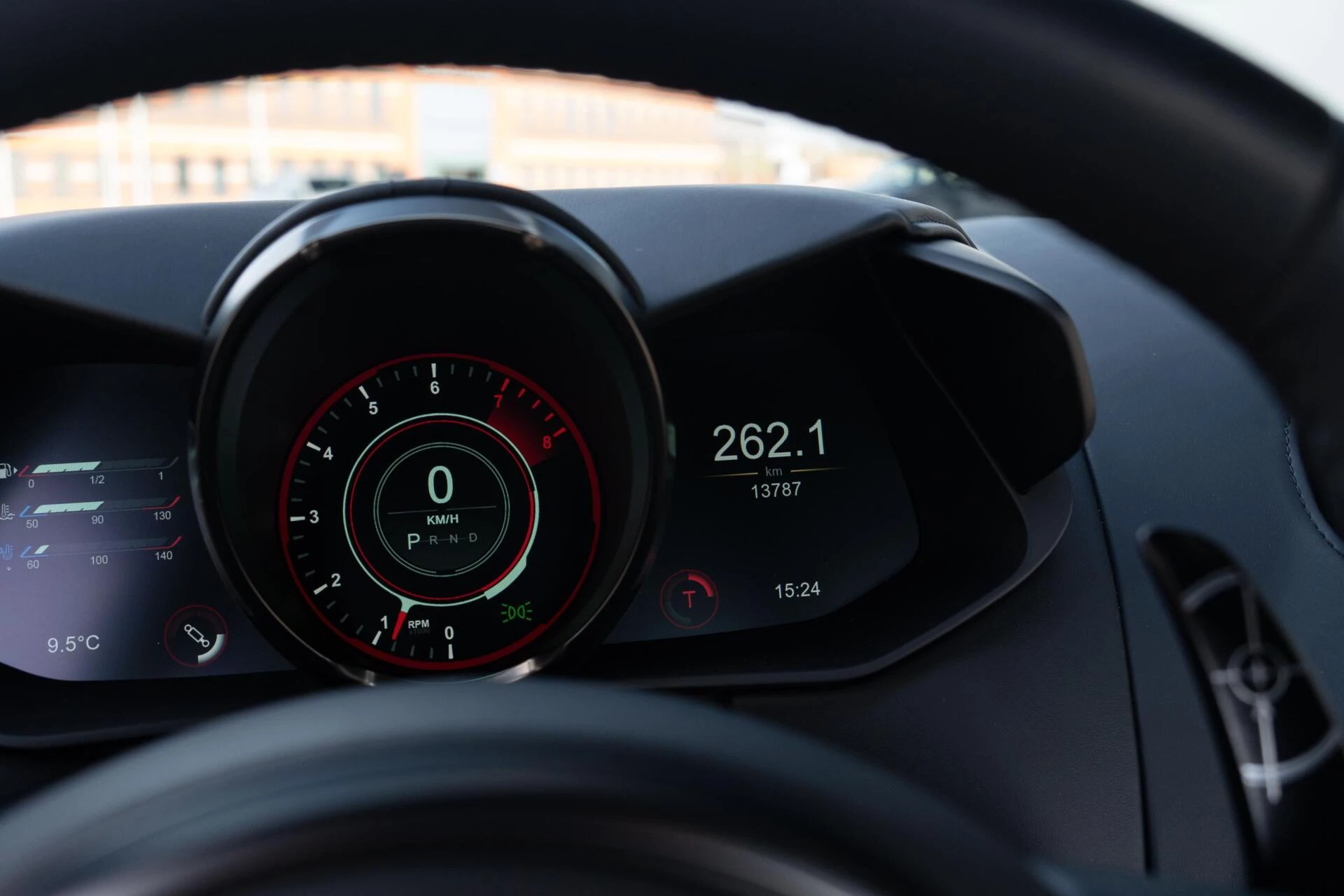 Hoofdafbeelding Aston Martin V8 Vantage