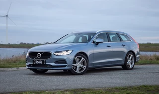 Hoofdafbeelding Volvo V90 Volvo V90 2.0 T5 Momentum LEER / CARPLAY / ADAPTIVE CRUISE  / STOELVERWAMING / NAVI