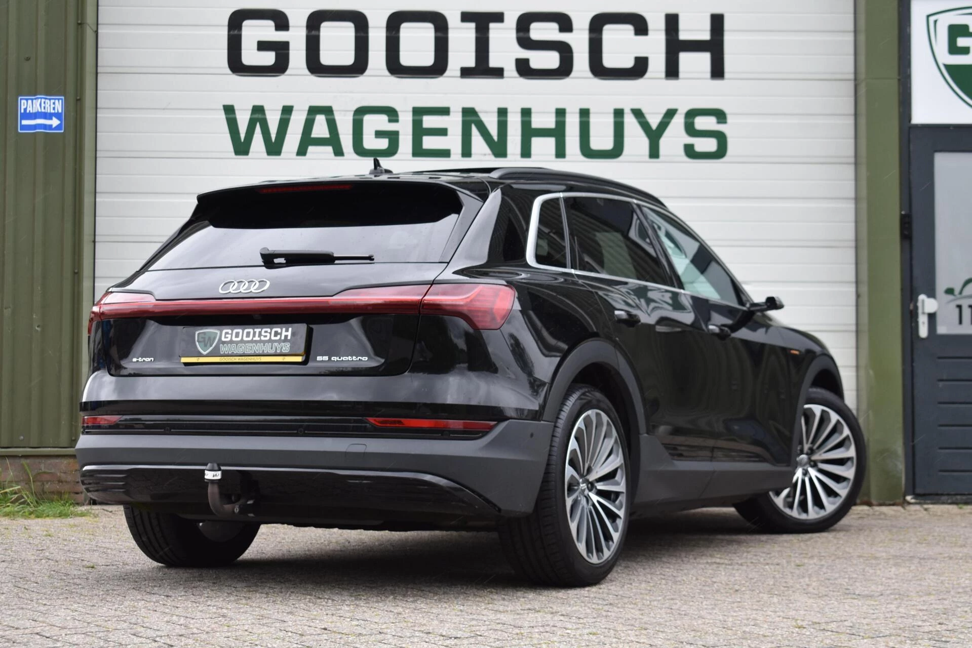 Hoofdafbeelding Audi e-tron