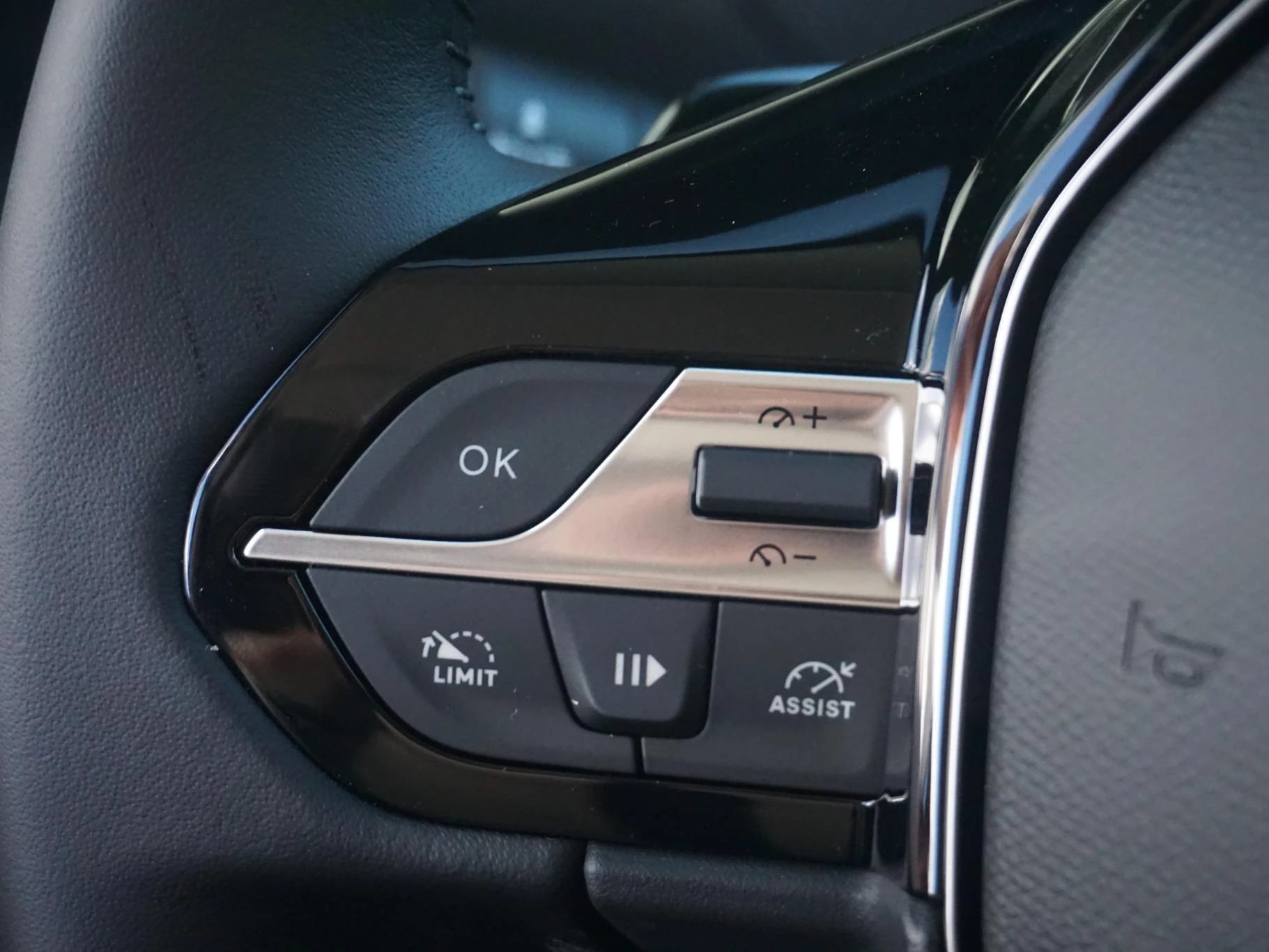 Hoofdafbeelding Peugeot e-Partner