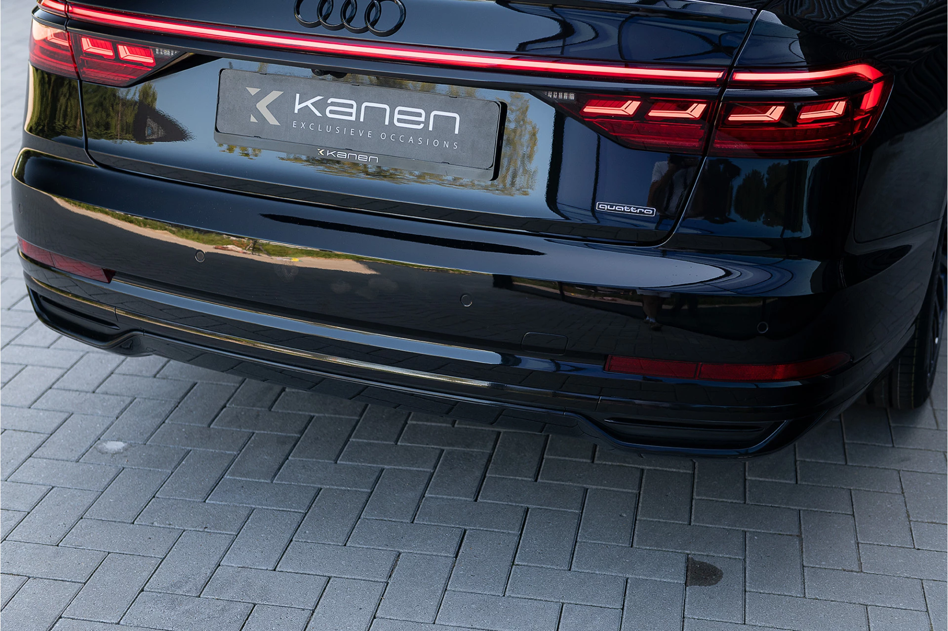 Hoofdafbeelding Audi A8