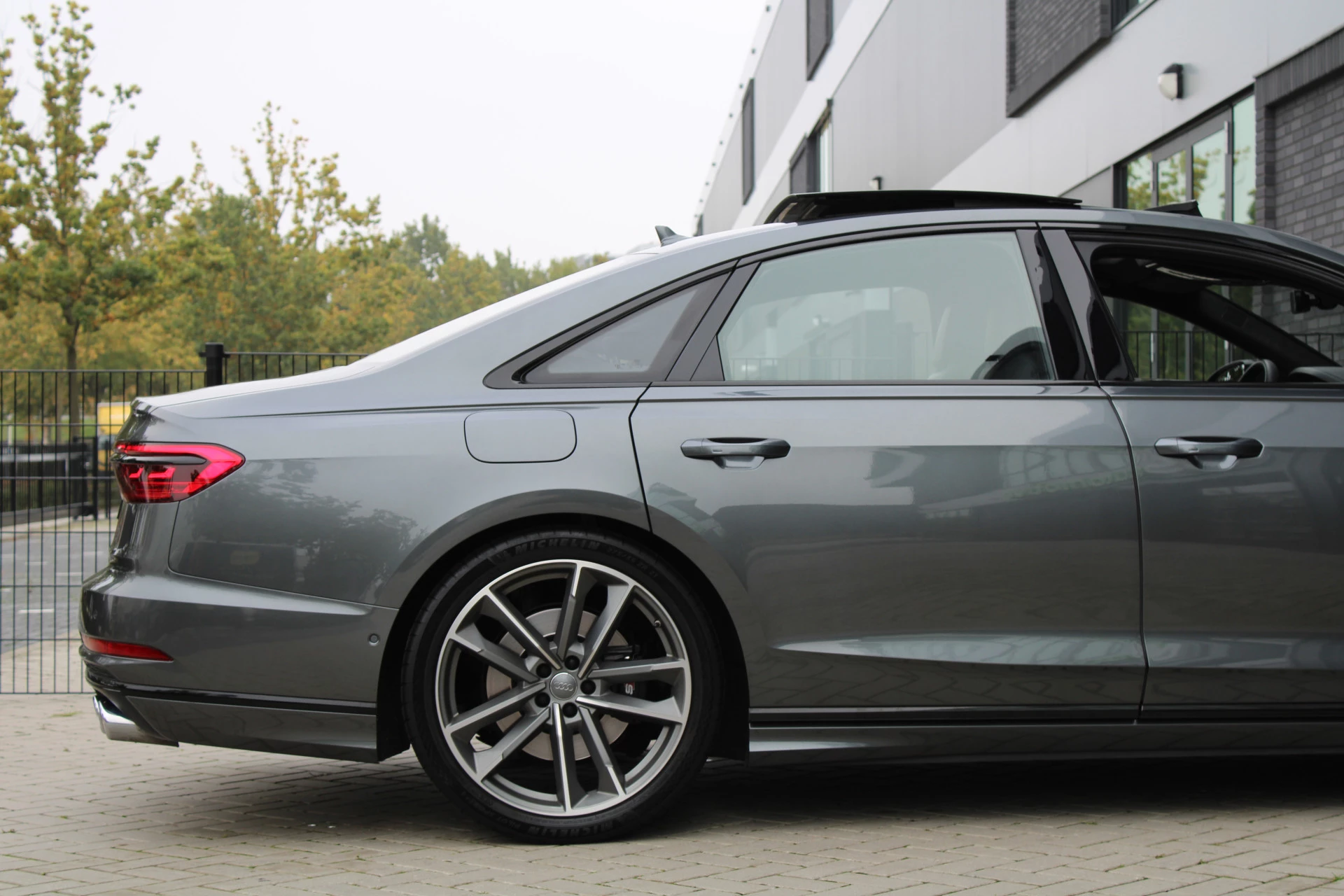 Hoofdafbeelding Audi S8