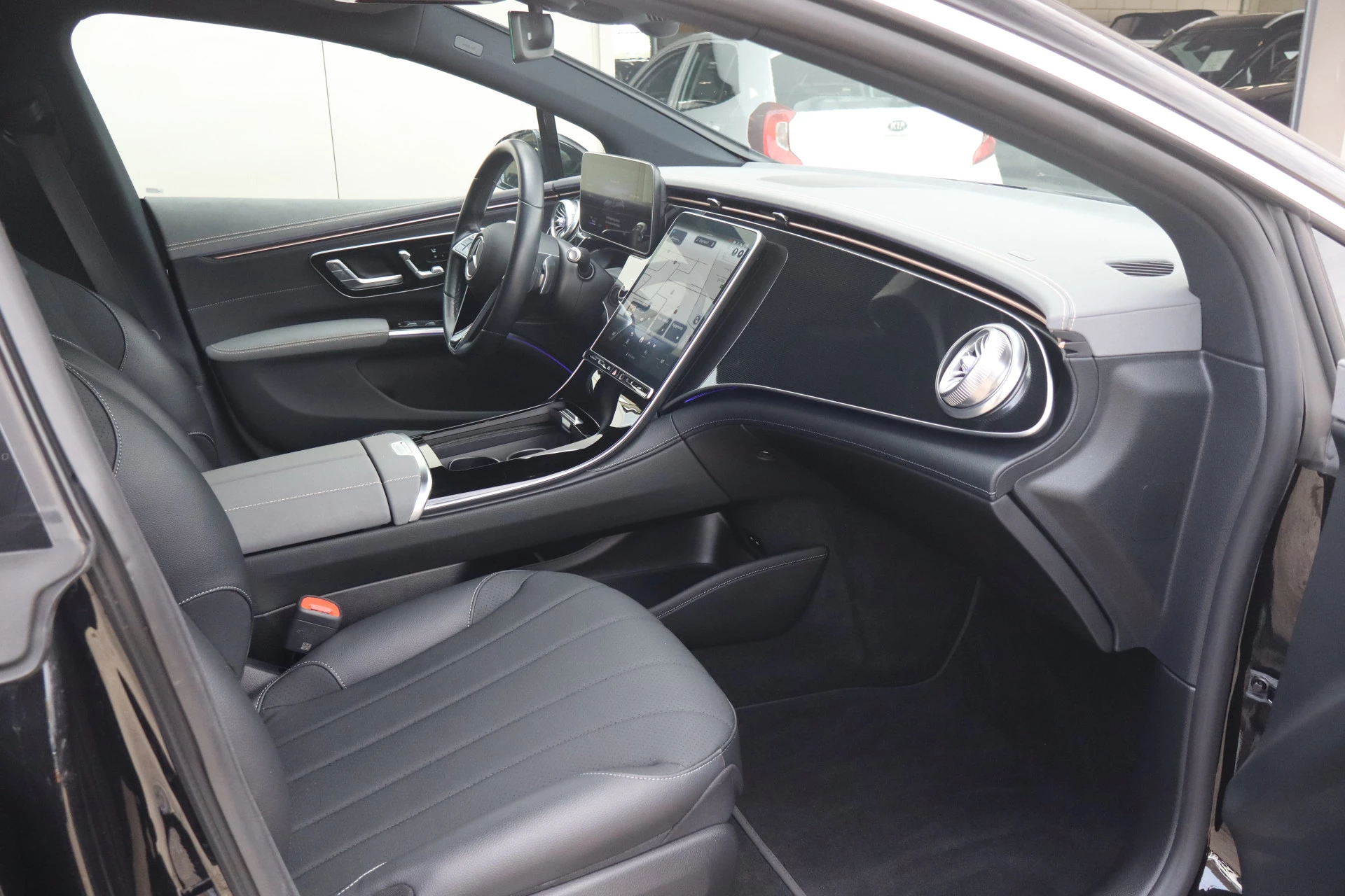 Hoofdafbeelding Mercedes-Benz EQS