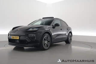 Hoofdafbeelding Porsche Macan Porsche Macan 4 100 kWh | Sport Chrono | Pano | Adapt. Cruise | Memory Seats | Camera | Apple CarPlay