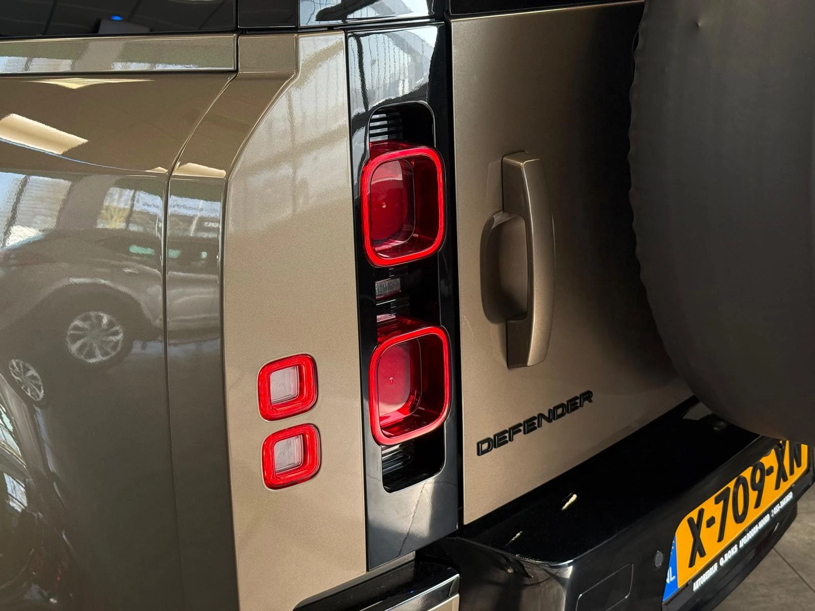 Hoofdafbeelding Land Rover Defender