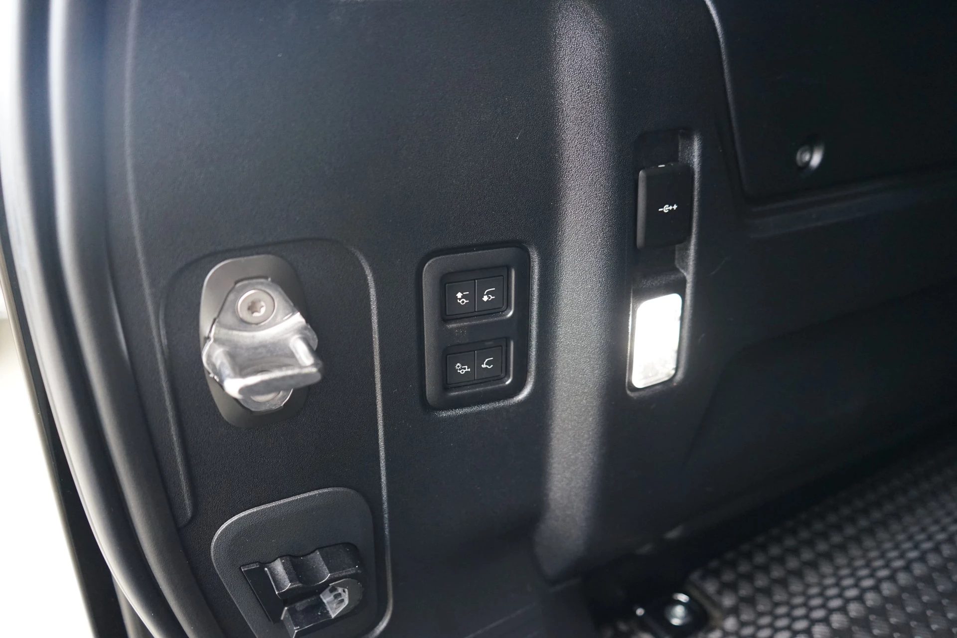 Hoofdafbeelding Land Rover Defender