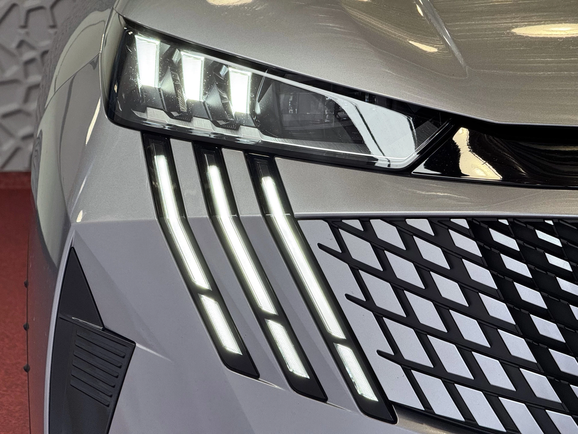 Hoofdafbeelding Peugeot 5008