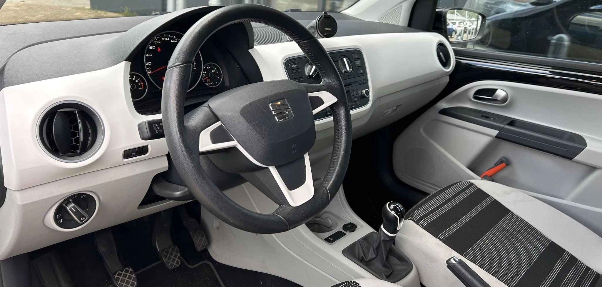 Hoofdafbeelding SEAT Mii