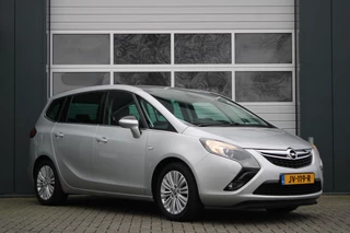 Opel Zafira Tourer 1.4 Business+ 7p. 140pk Clima/Cruise/Navi/Bluetooth/Panodak/Camera/PDCv+a/17"LM/Trekhaak/1e.eig/Dealeronderhoud