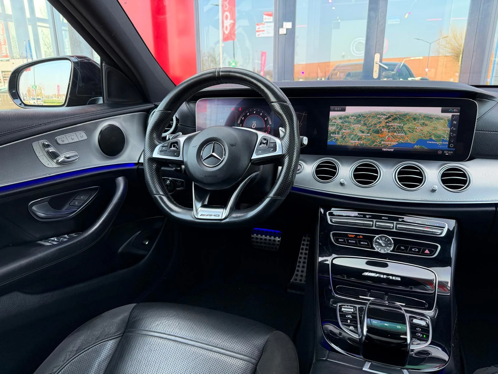 Hoofdafbeelding Mercedes-Benz E-Klasse