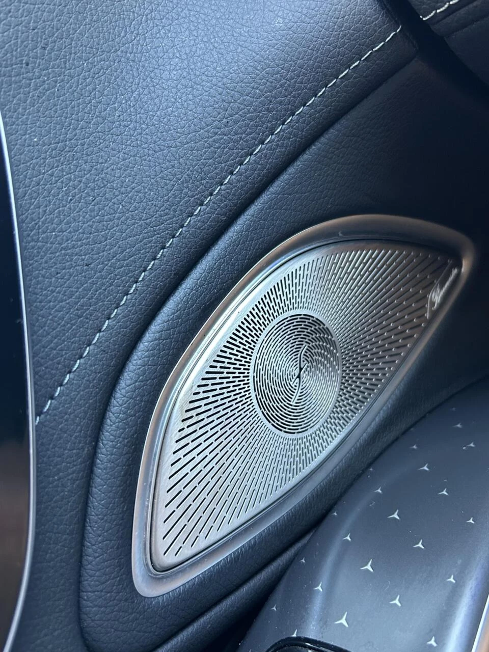 Hoofdafbeelding Mercedes-Benz EQS