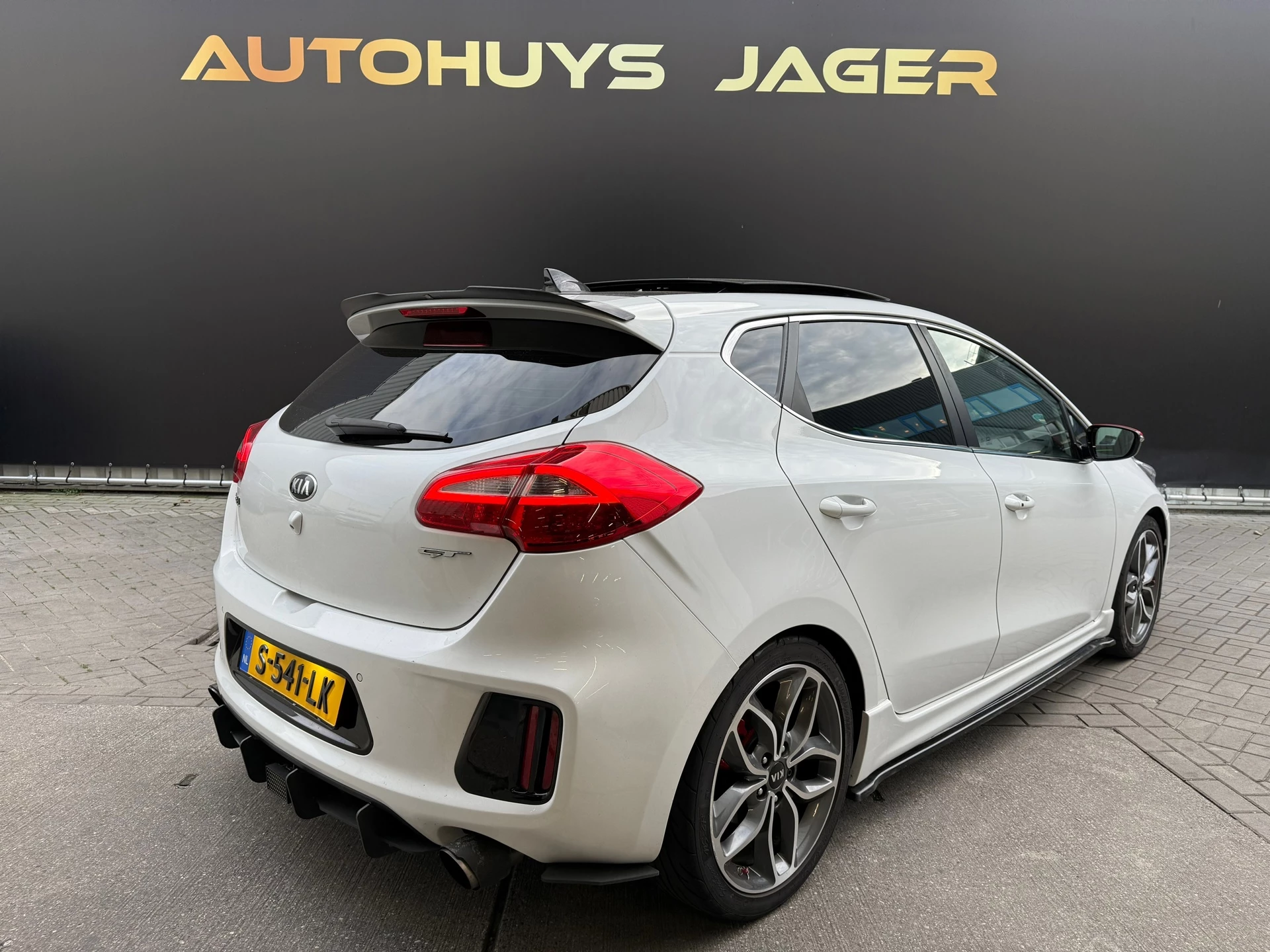 Hoofdafbeelding Kia cee'd