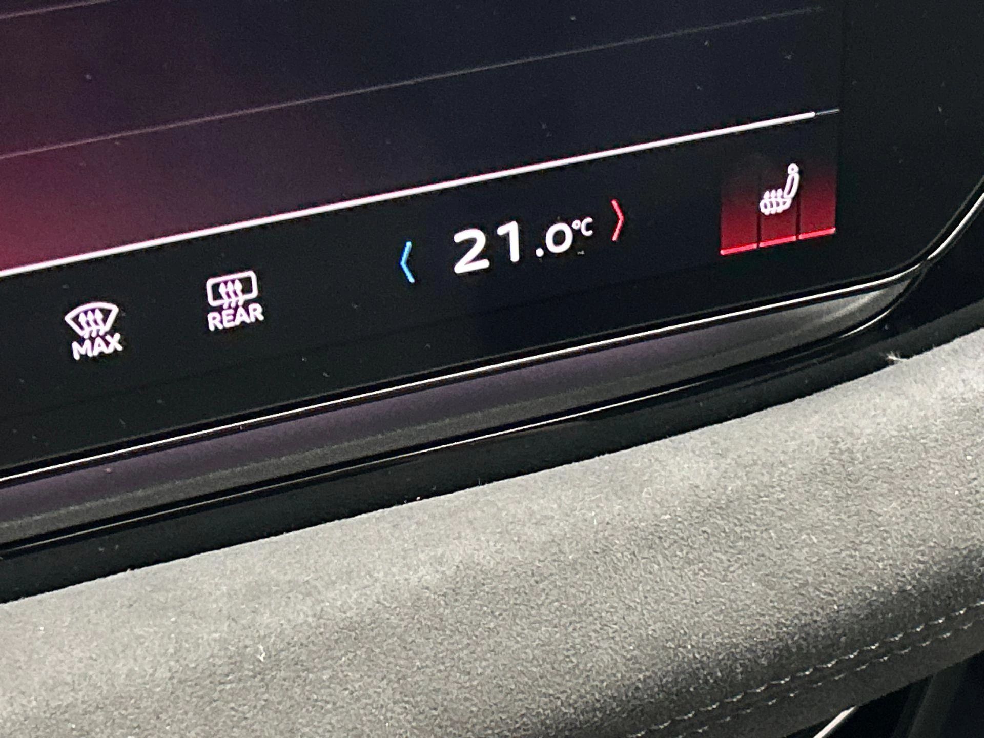 Hoofdafbeelding Audi A6 Avant e-tron