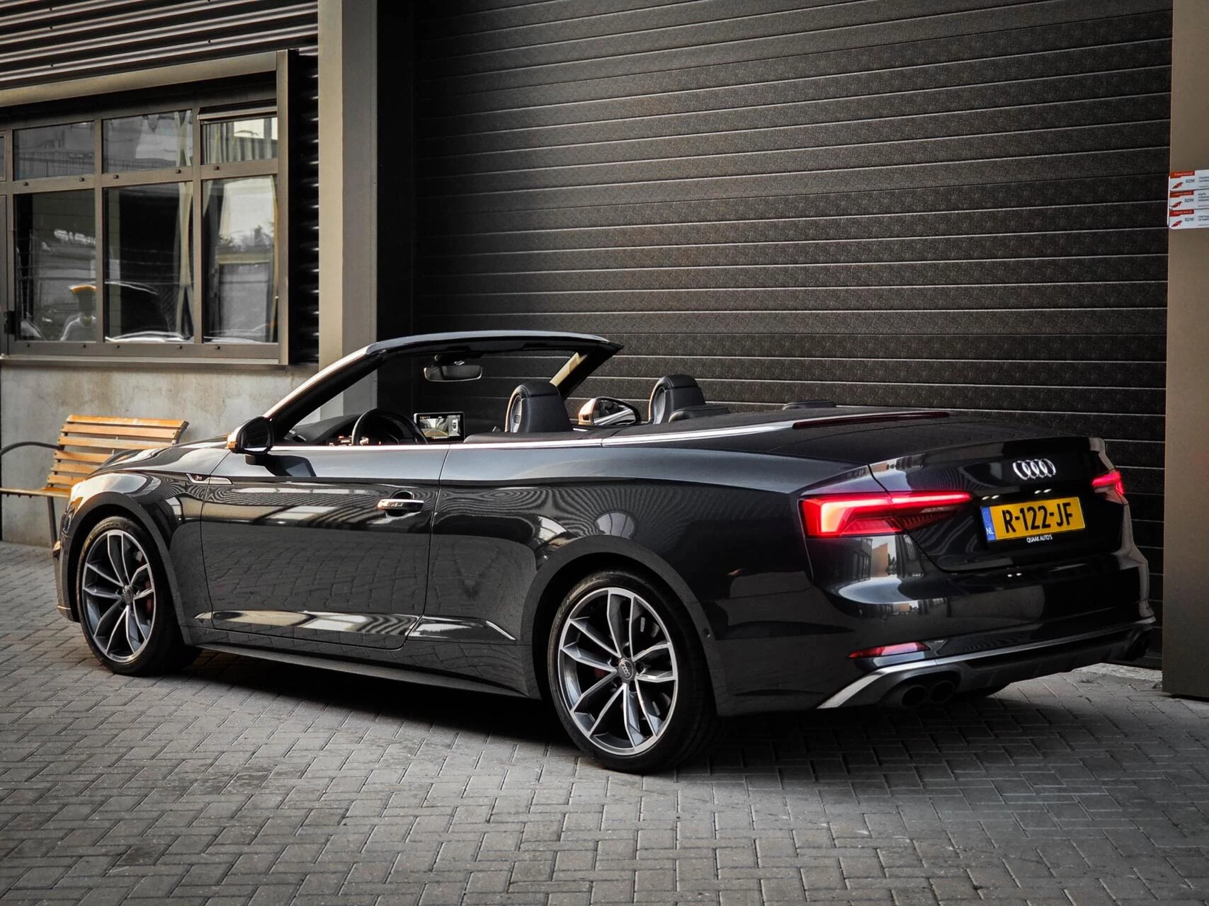 Hoofdafbeelding Audi S5