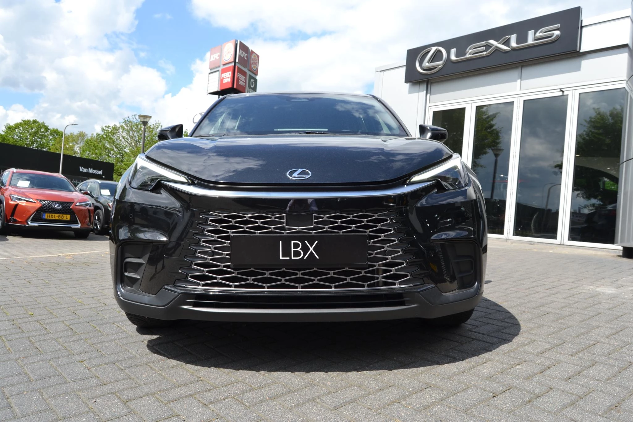 Hoofdafbeelding Lexus LBX