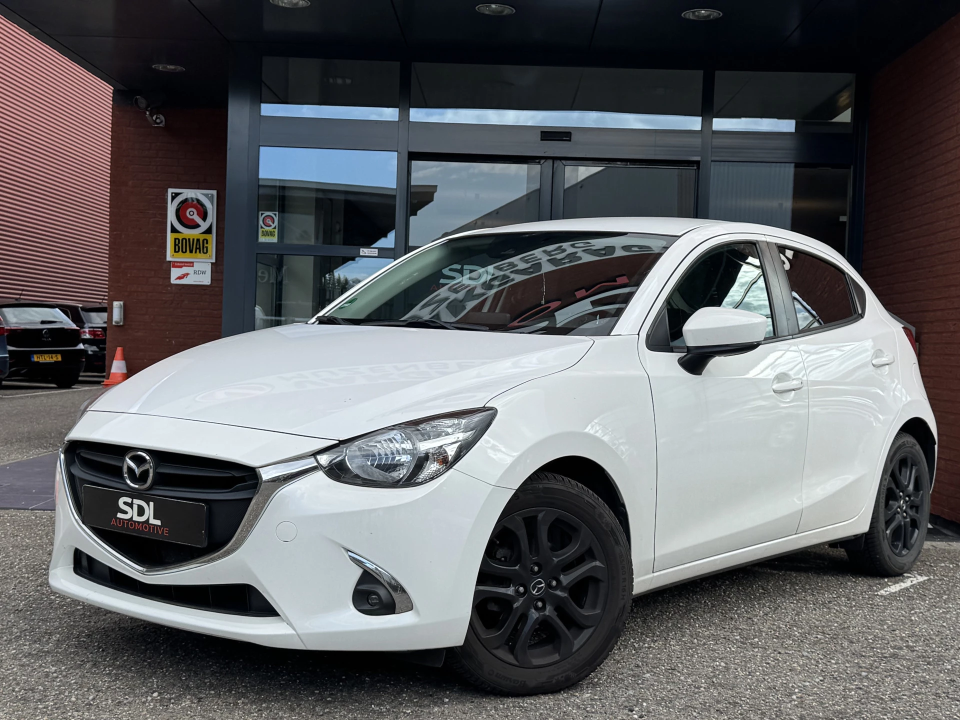 Hoofdafbeelding Mazda 2