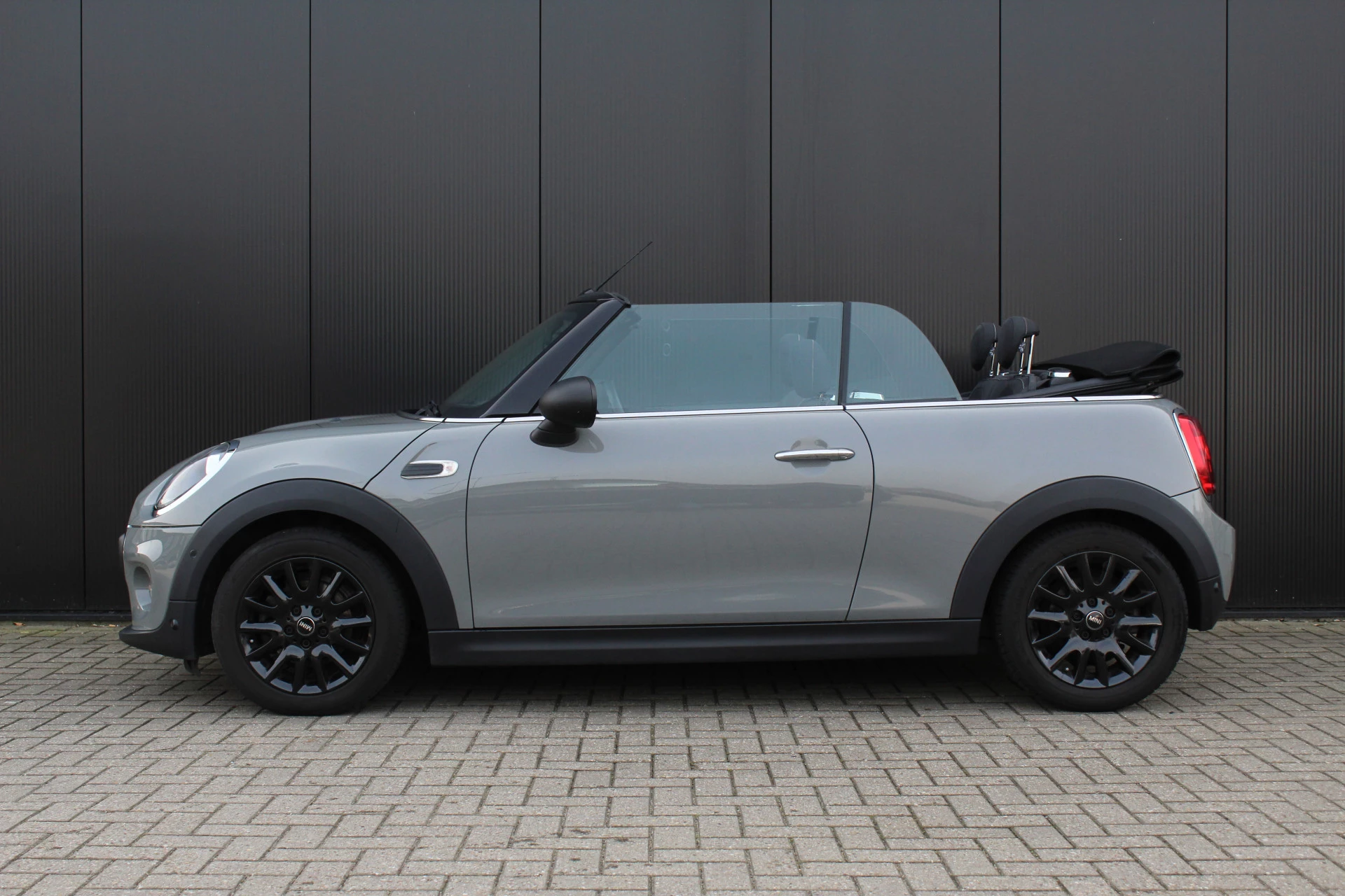 Hoofdafbeelding MINI One Cabrio