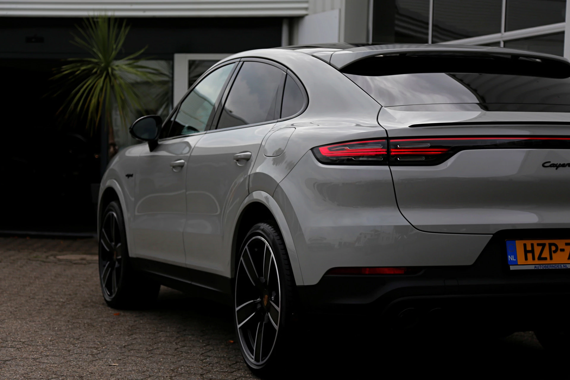 Hoofdafbeelding Porsche Cayenne
