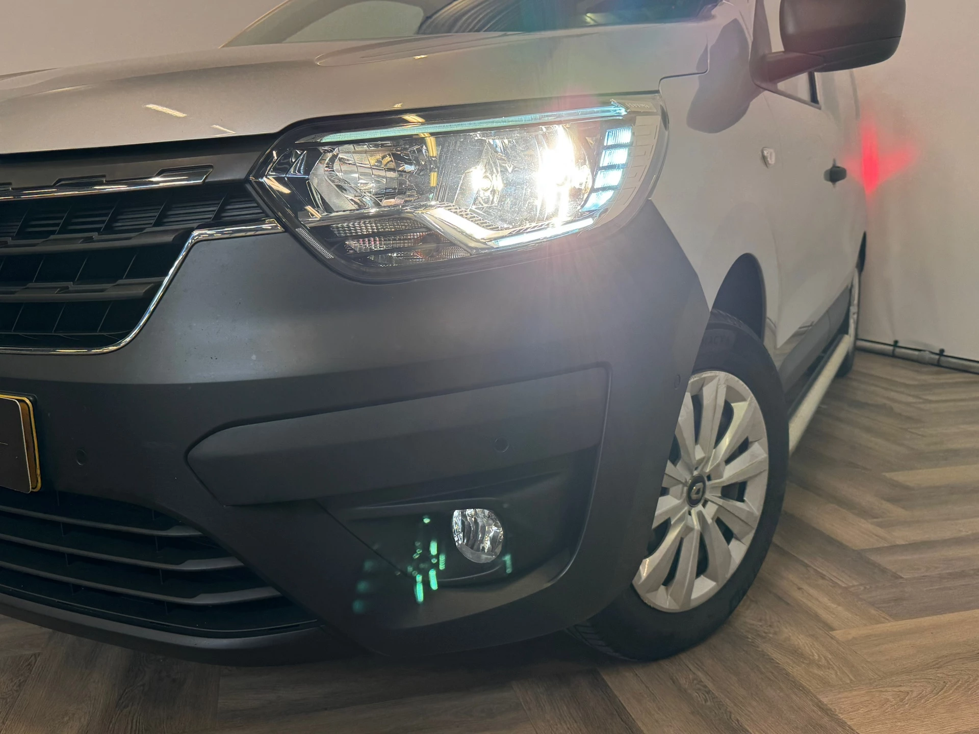 Hoofdafbeelding Renault Express