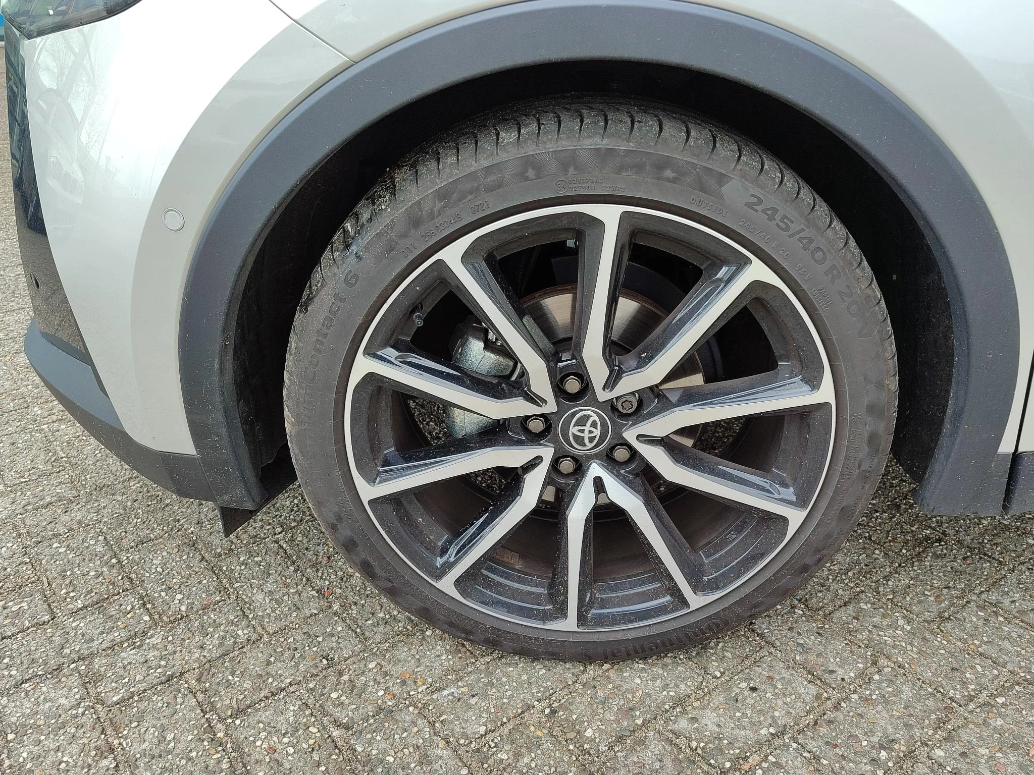Hoofdafbeelding Toyota C-HR