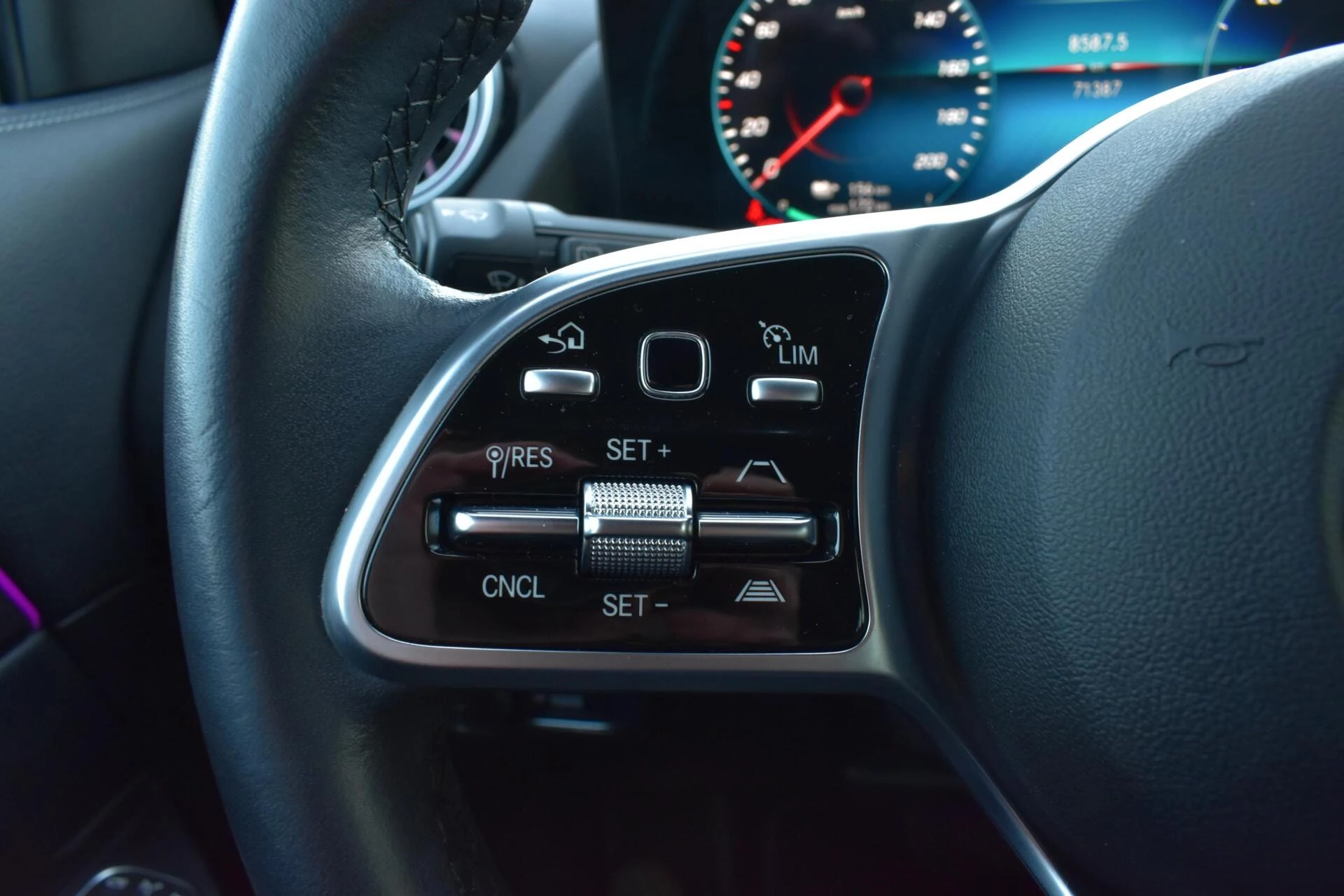 Hoofdafbeelding Mercedes-Benz EQA