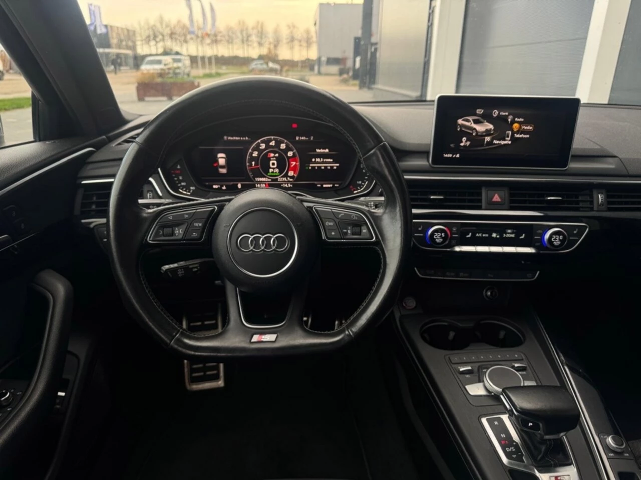 Hoofdafbeelding Audi S4