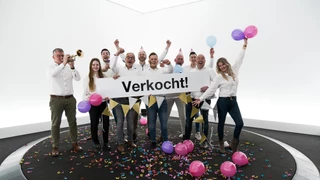 Renault Master T35 2.3 dCi 135 L2H2 Comfort Renault Master T33 2.3 dCi 135 L2H2 Comfort | Direct Leverbaar | Navigatie | Parkeersensoren | Airco | Cruise Control