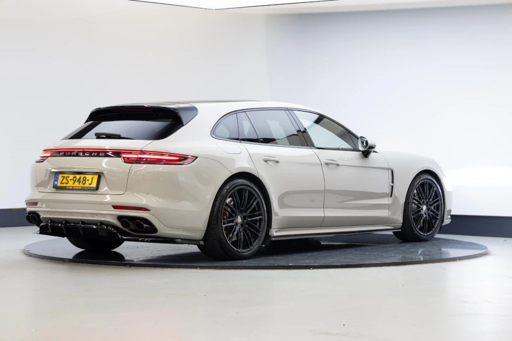 Hoofdafbeelding Porsche Panamera