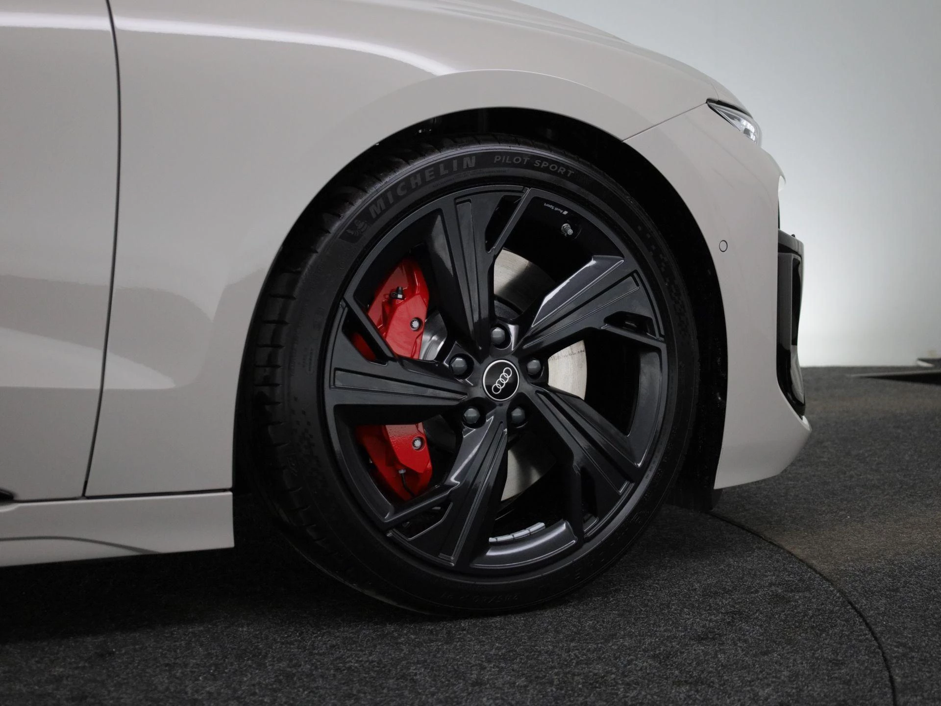 Hoofdafbeelding Audi S6