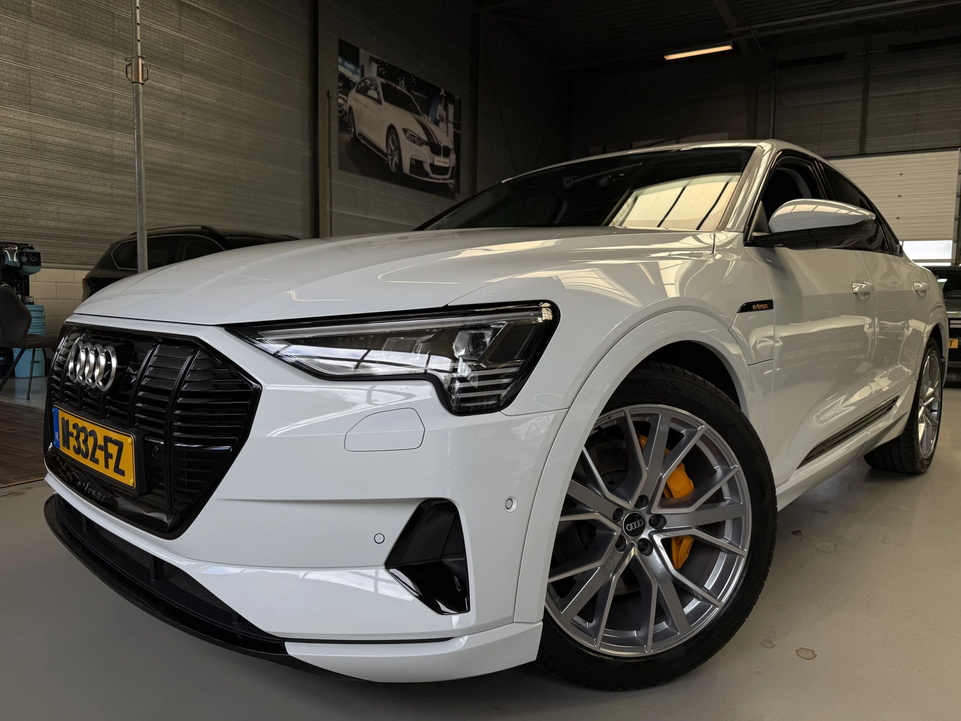 Hoofdafbeelding Audi e-tron