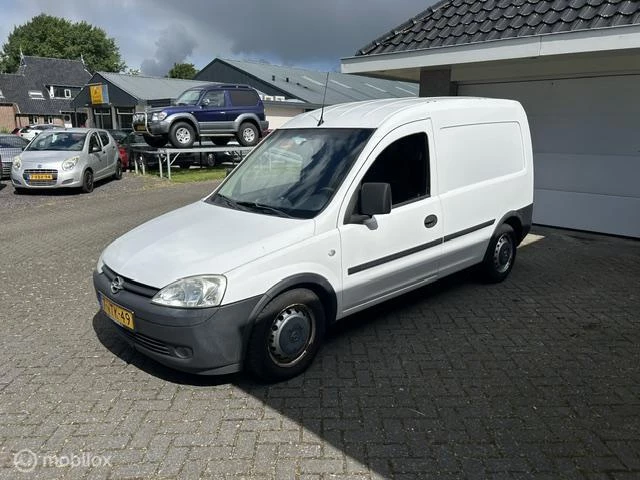 Hoofdafbeelding Opel Combo