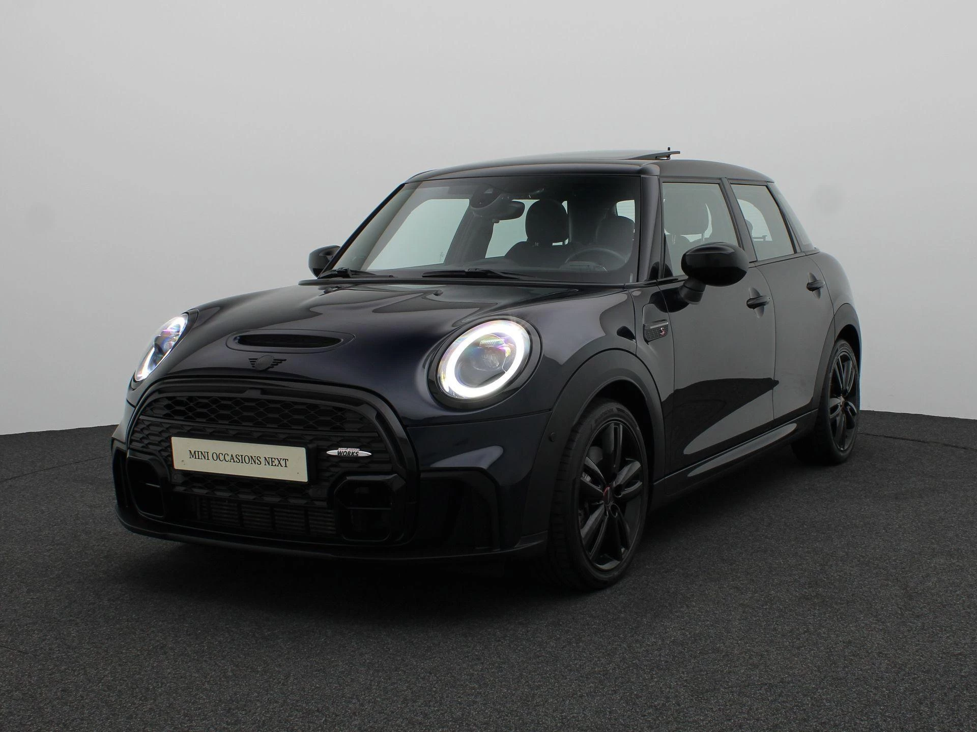 Hoofdafbeelding MINI 5-deurs