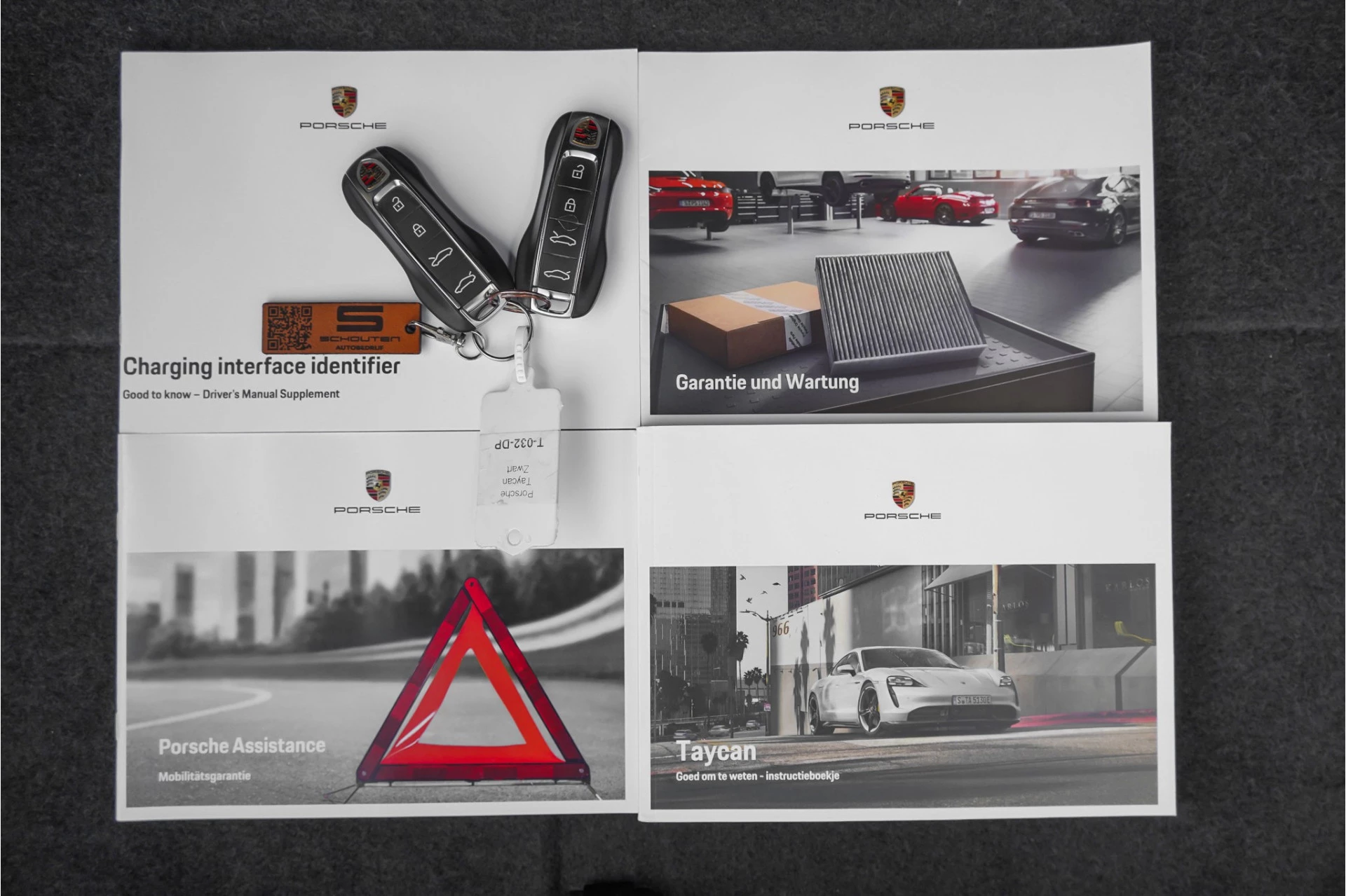 Hoofdafbeelding Porsche Taycan