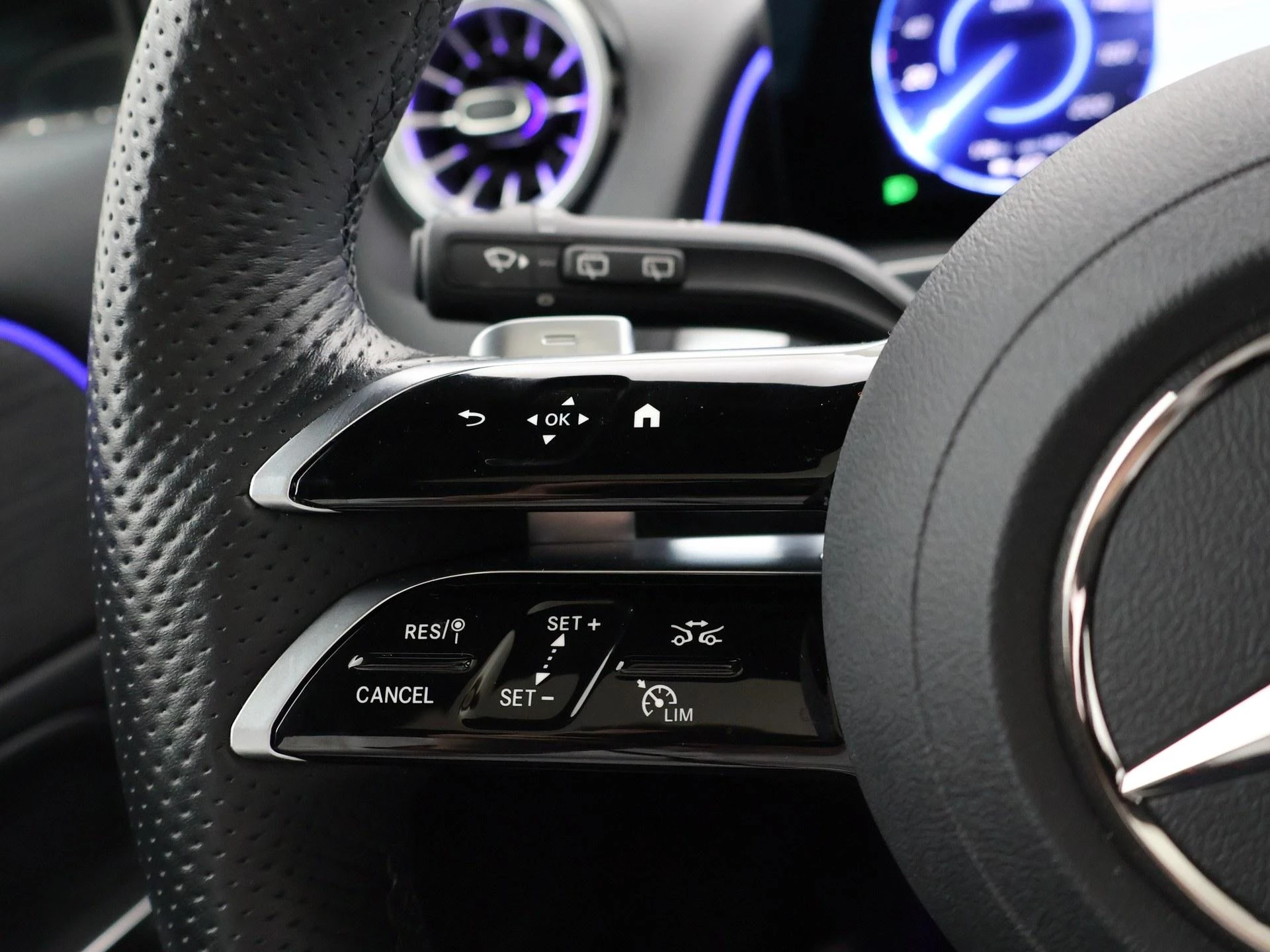 Hoofdafbeelding Mercedes-Benz EQB