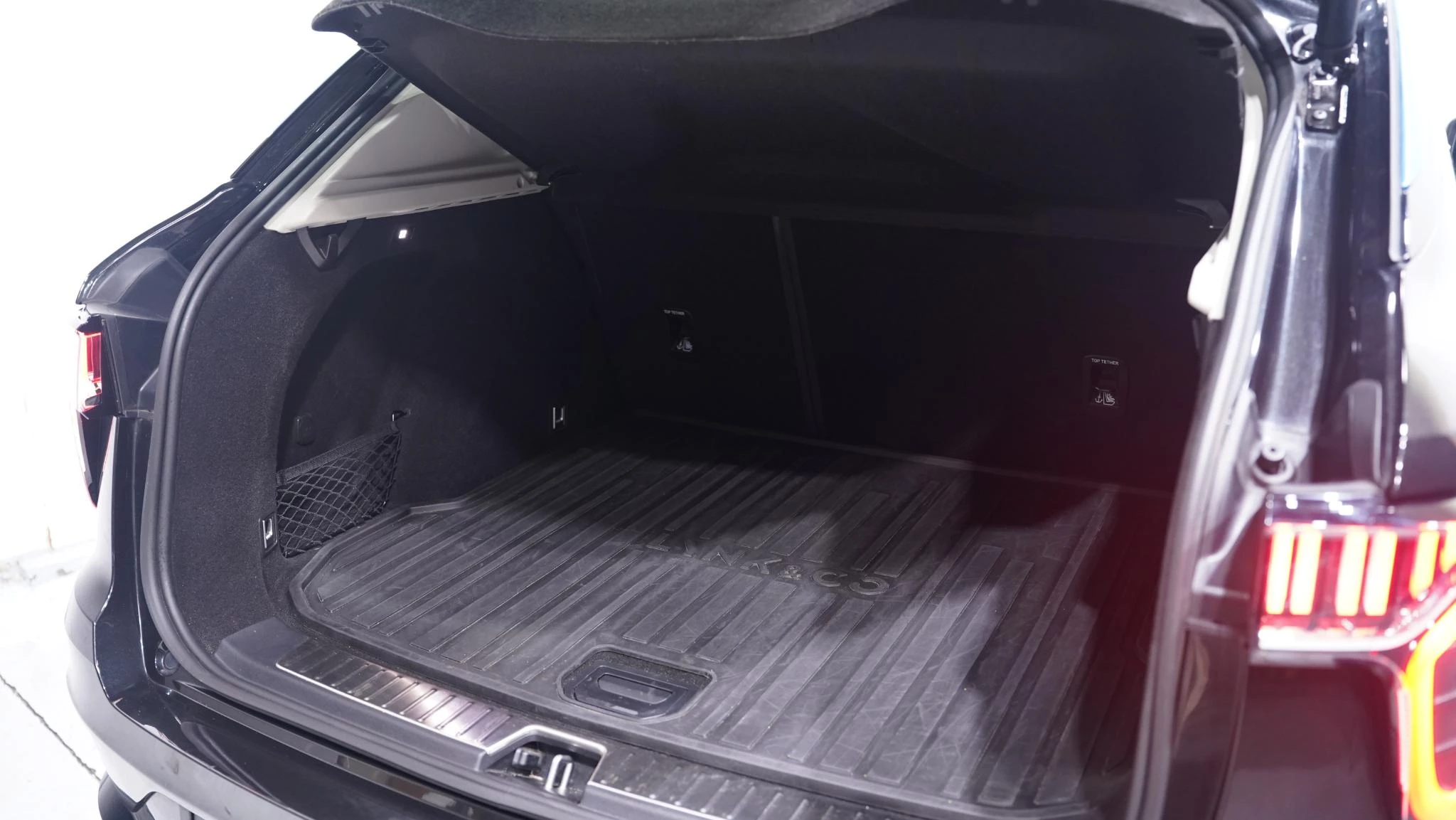 Hoofdafbeelding Lynk & Co 01