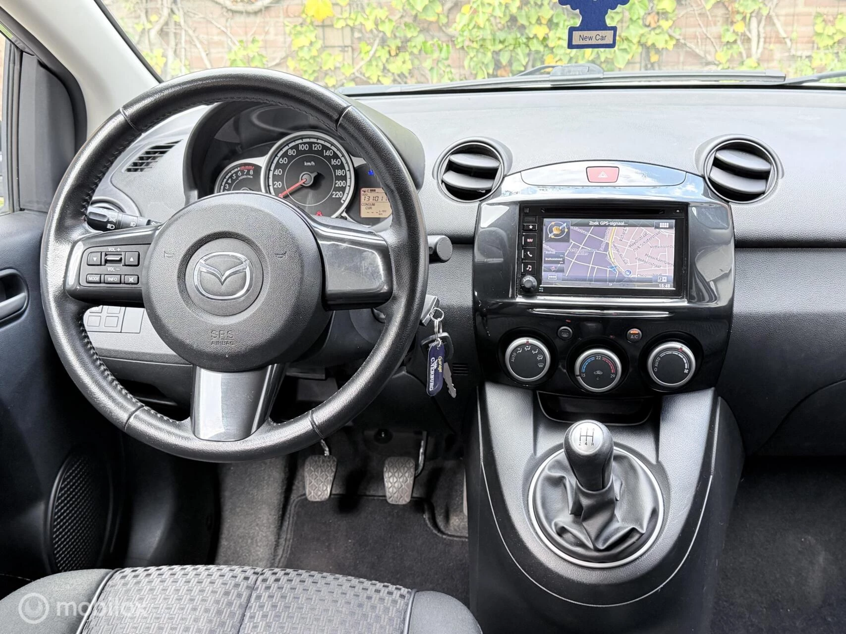 Hoofdafbeelding Mazda 2