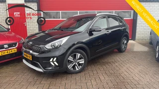 Hoofdafbeelding Kia Niro Kia Niro 1.6 GDi Hybrid DynamicLine TREKHAAK / CAMERA / CARPLAY / ACC / NAVI / CLIMA / BLUETOOTH / NL-AUTO