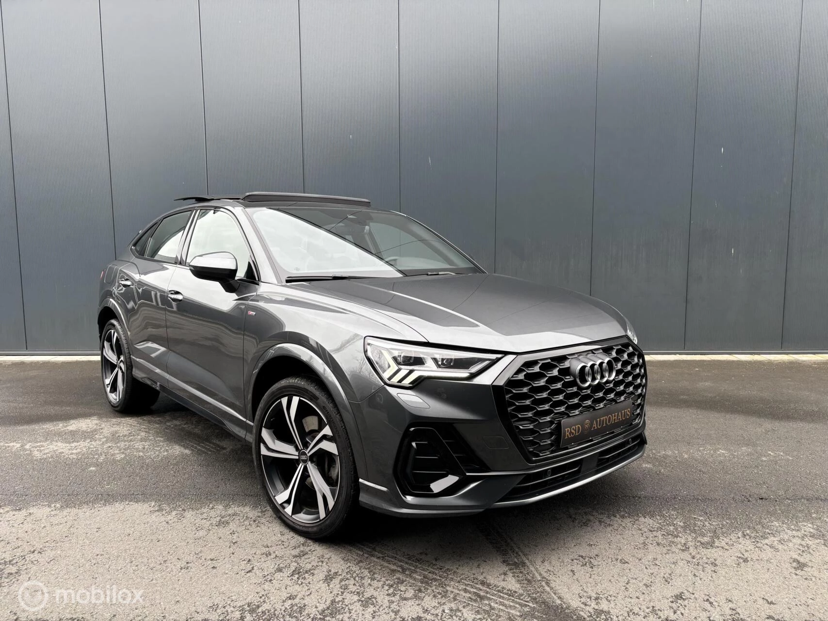 Hoofdafbeelding Audi Q3