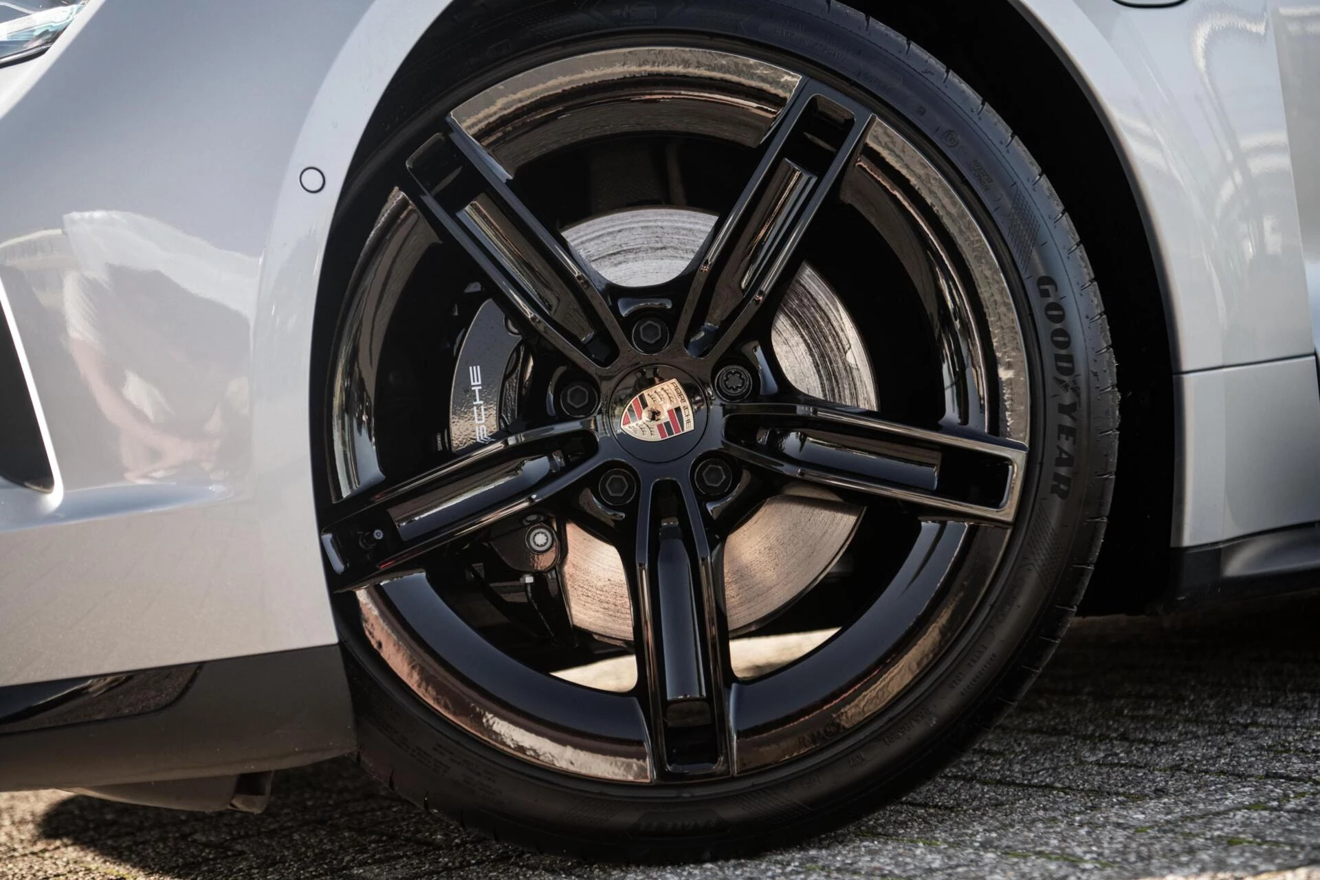 Hoofdafbeelding Porsche Taycan