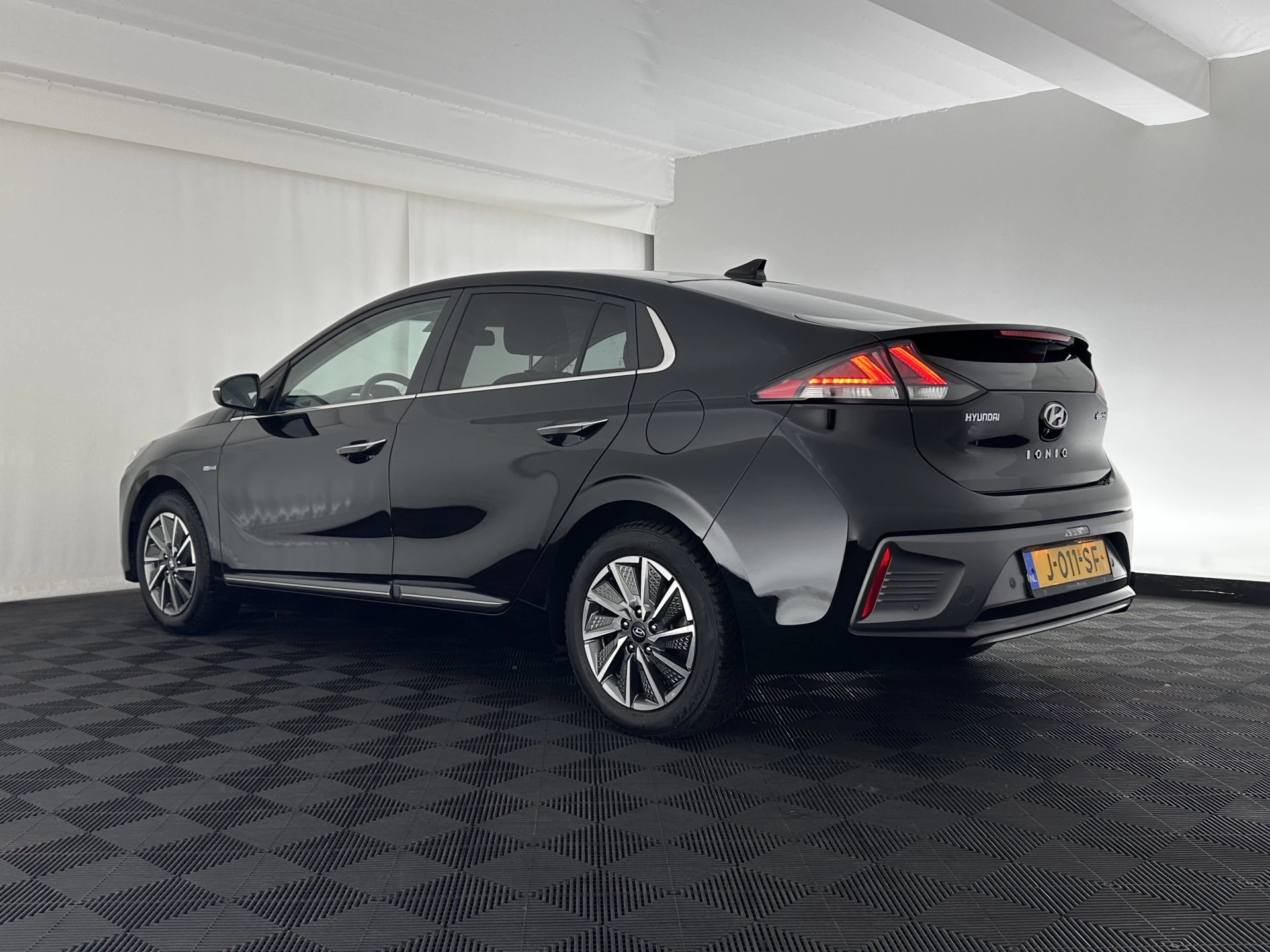 Hoofdafbeelding Hyundai IONIQ