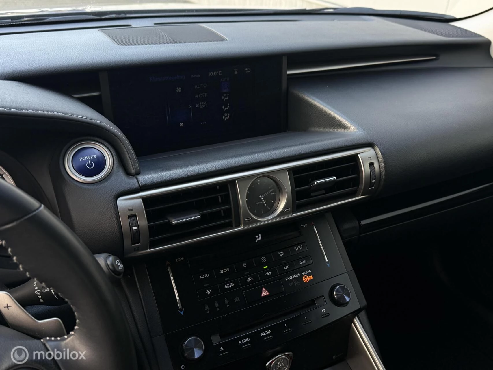 Hoofdafbeelding Lexus IS