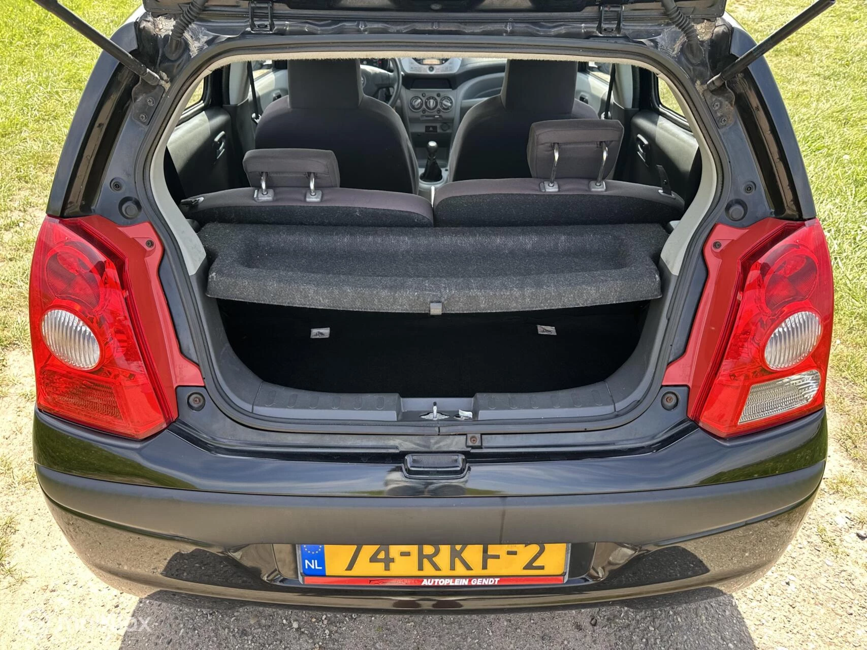 Hoofdafbeelding Nissan Pixo