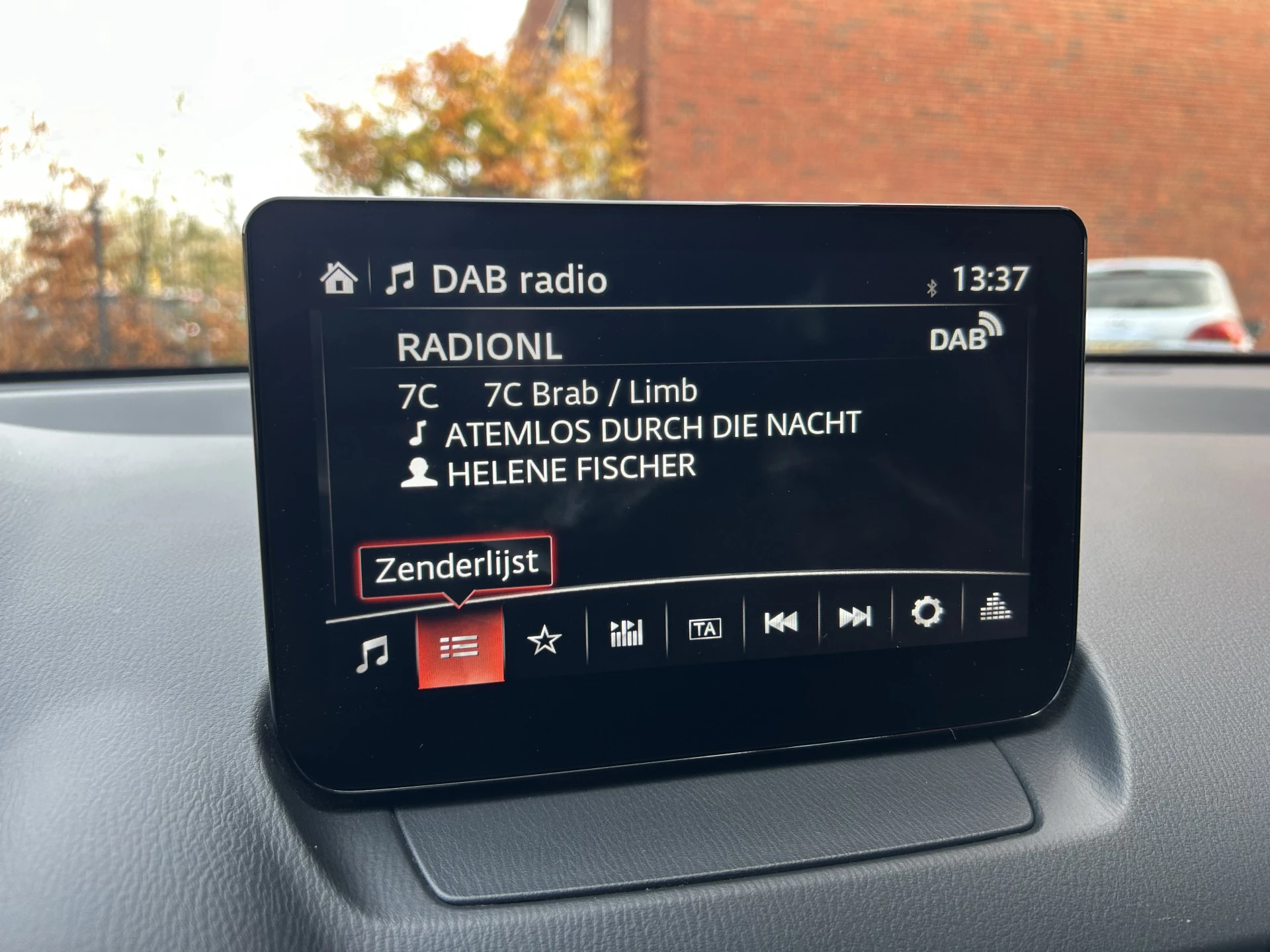 Hoofdafbeelding Mazda 2