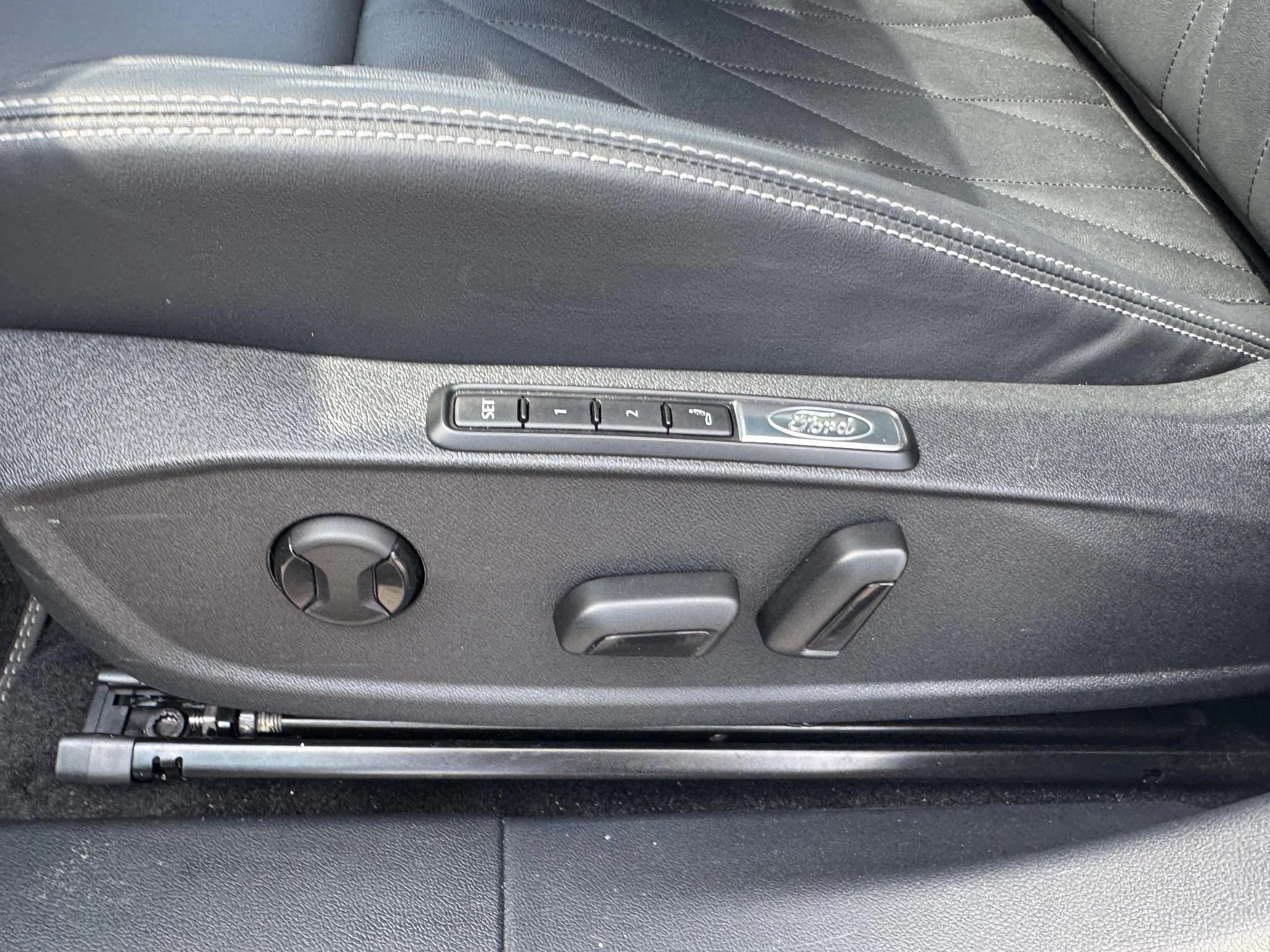 Hoofdafbeelding Ford Explorer