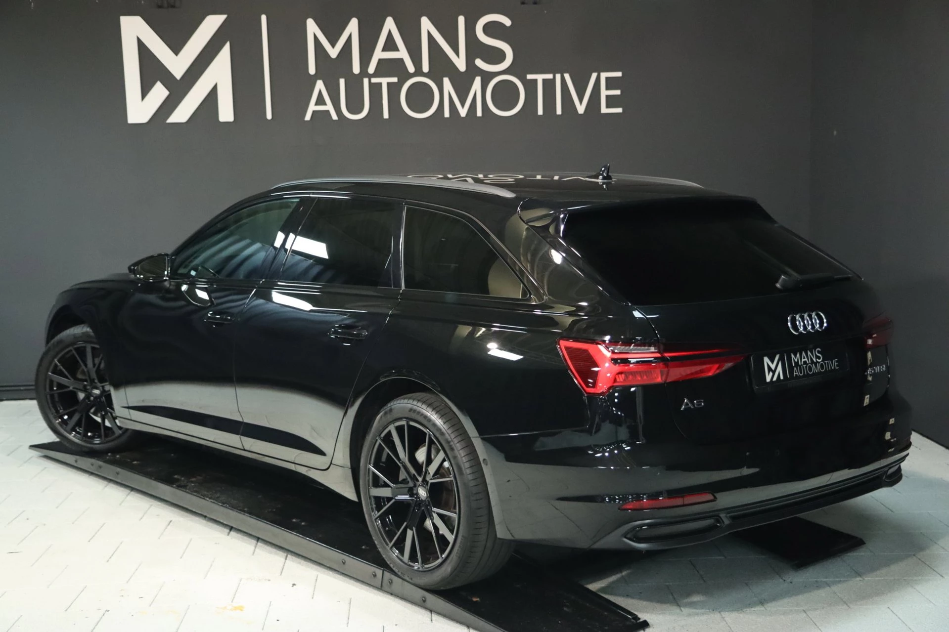 Hoofdafbeelding Audi A6